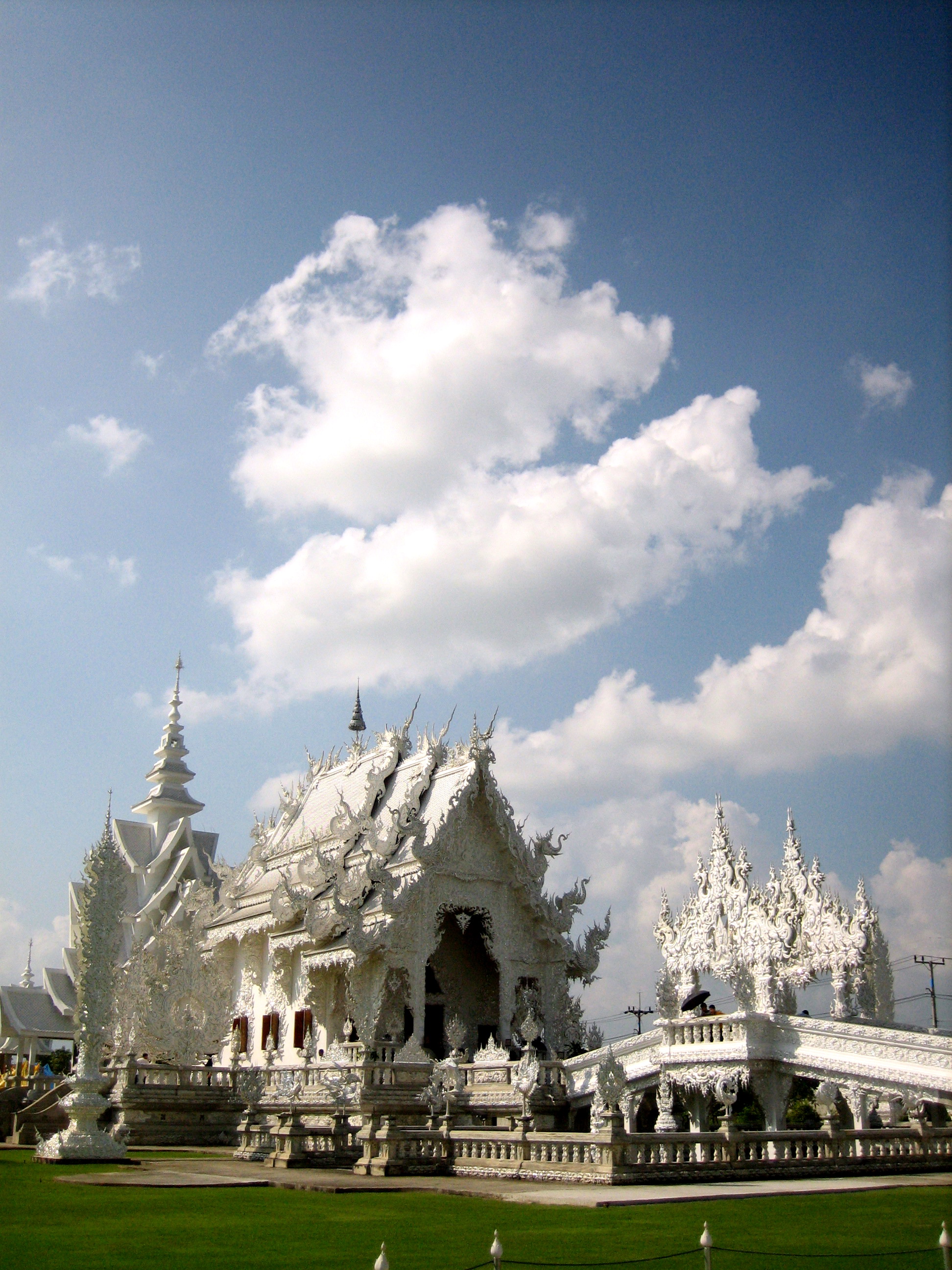 Rong Khun Temple