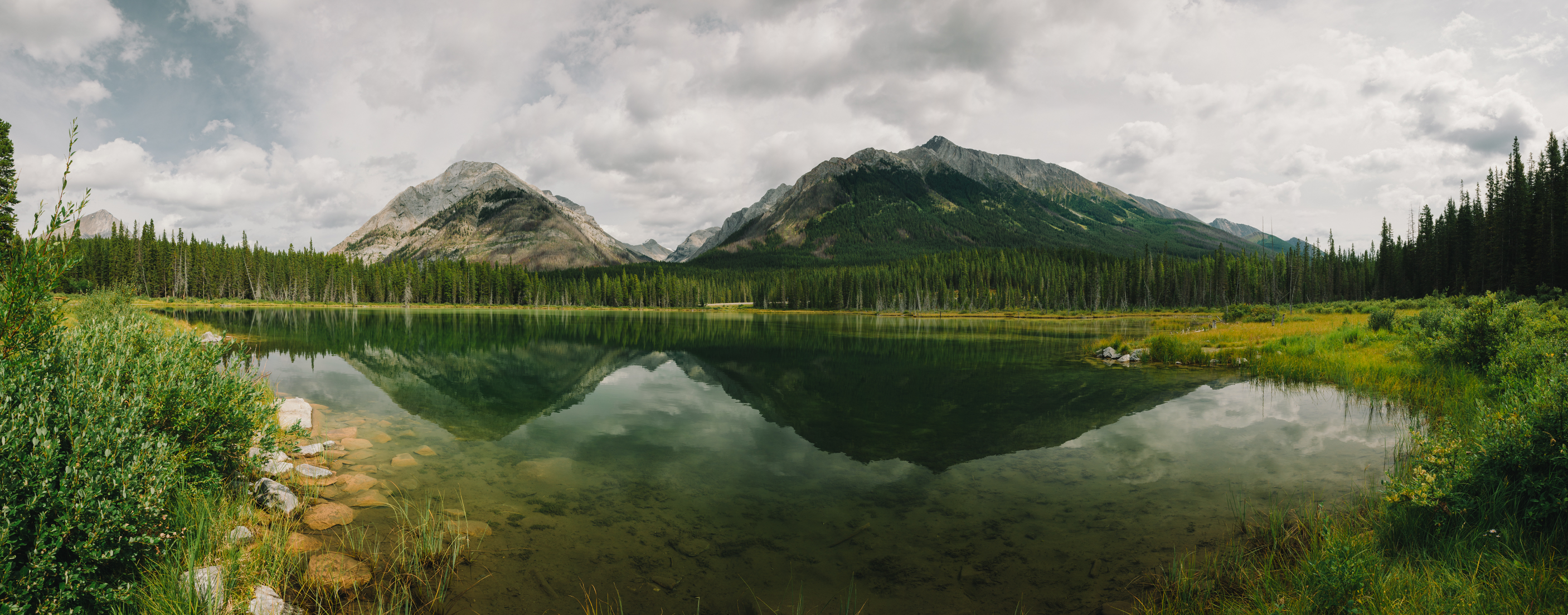 Little lake near Spray Lakes Reservoir