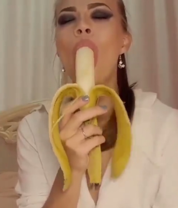 Banana Girl