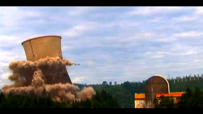 Trojan Nuclear Power Plant Cooling Tower Implosion