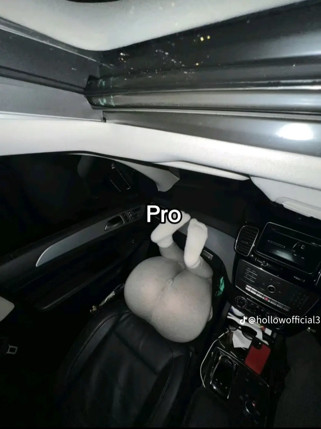 Stuck in car 6 by shok000 on DeviantArt