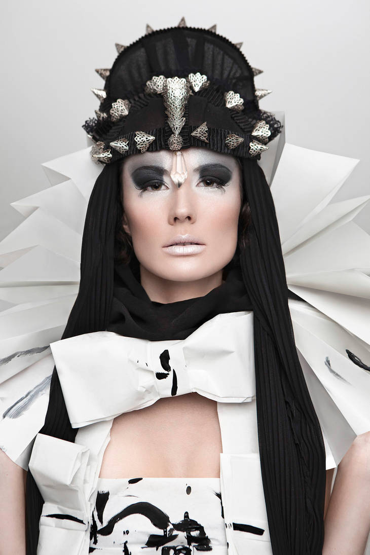 Paper queen retouch by maarkb on DeviantArt