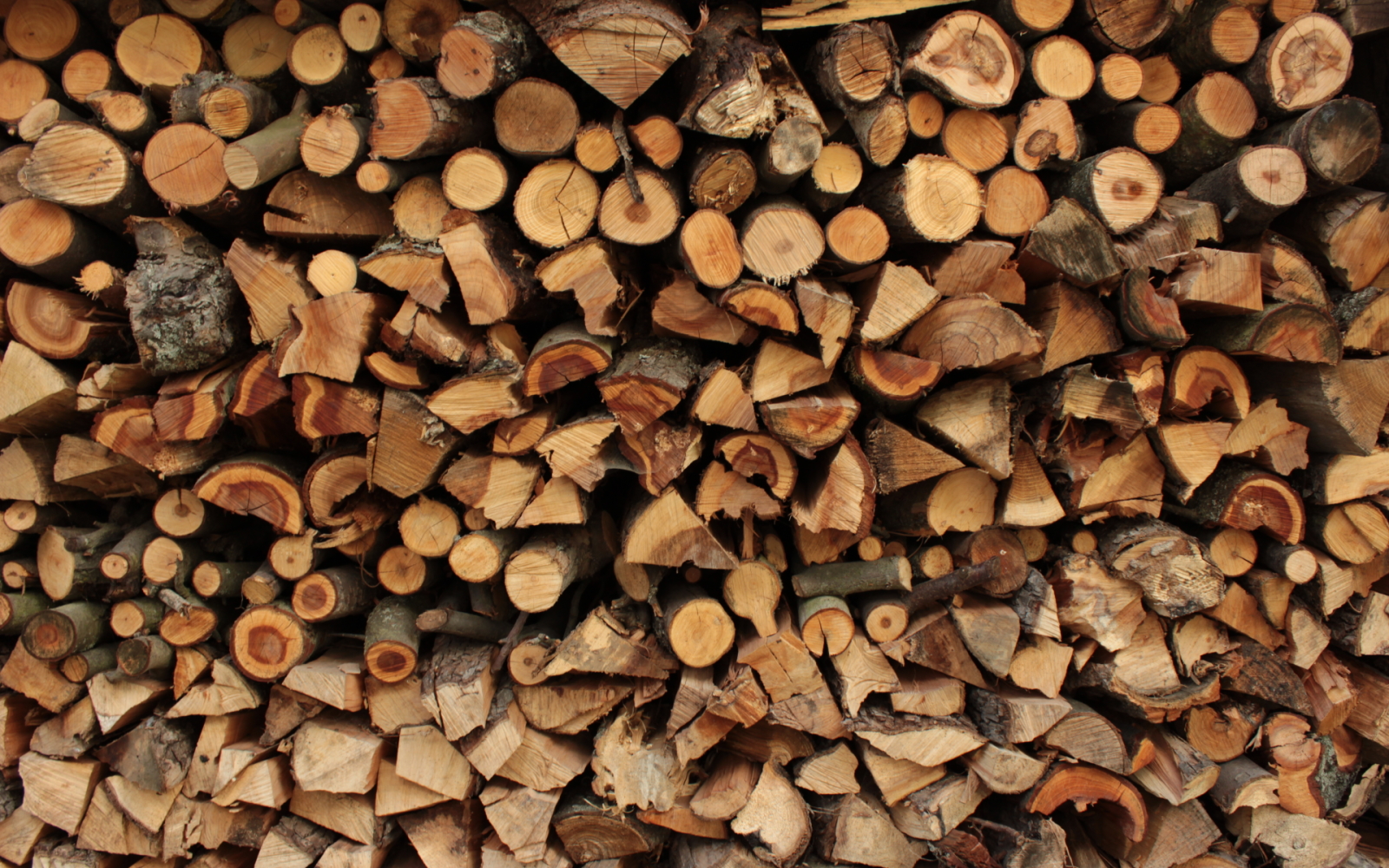 Stacked Wood WP by wuestenbrand on DeviantArt