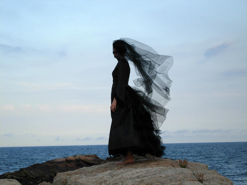 Свадьба вдовы. Женщина в трауре. Вдова Эстетика. Фата вдовы. Черное платье с вуалью.