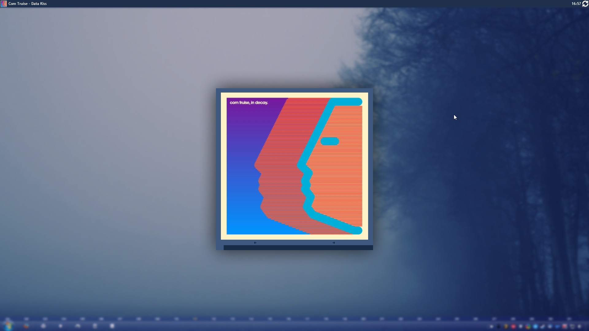 Rainmeter Top Bar (+ music overlay) by kmlkmljkl