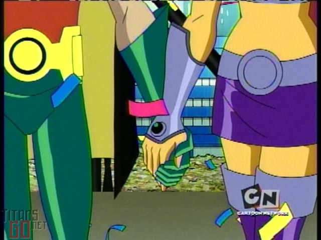 Starfire And Beast Boy Share A Shower