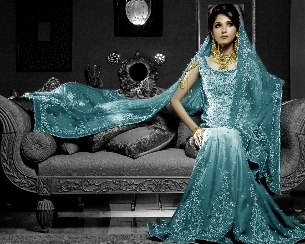 Pin by Shaadi Inspiration on Bridal | Grey-White-Silver | Bridal dresses  pakistan, Pakistani wedding dresses, Indian bridal dress