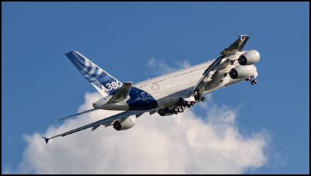 Airbus A380-861