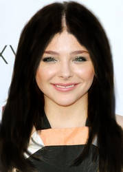 Chloe Grace Mortez With Black Hair