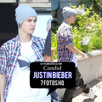 Justin Bieber Candid 001