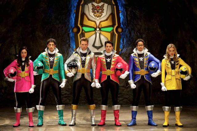 Power Rangers SuperMegaForce with Gokaiger Opening