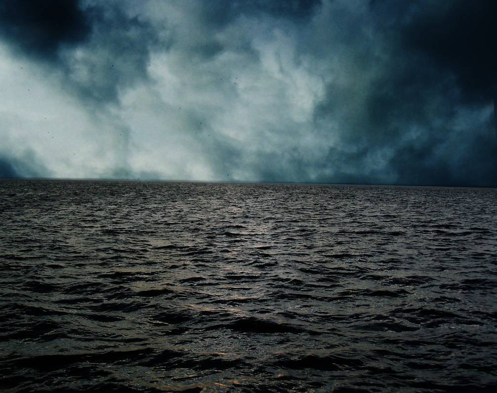 Неведомые воды. Темное море. Страшный океан. Мрачный океан. Темные воды.