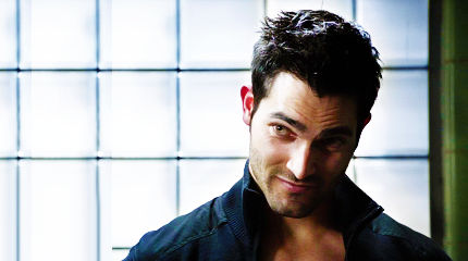 Qe4tatvzcpov5m Y/n (male reader), derek, peter pairing: https www deviantart com eternal violet void art it s always you derek hale x reader 433056404