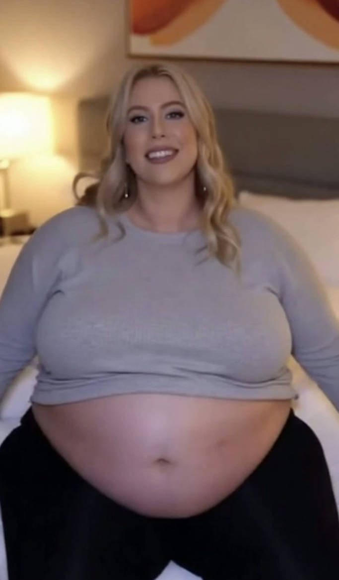 Jennys Weight Gain - Video by alexstuart2 on DeviantArt