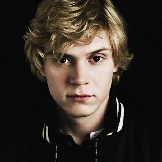 murder_house__huh___tate_langdon_x_reader__4_by_entirelybonkers_d8fc4oa-fullview.jpg