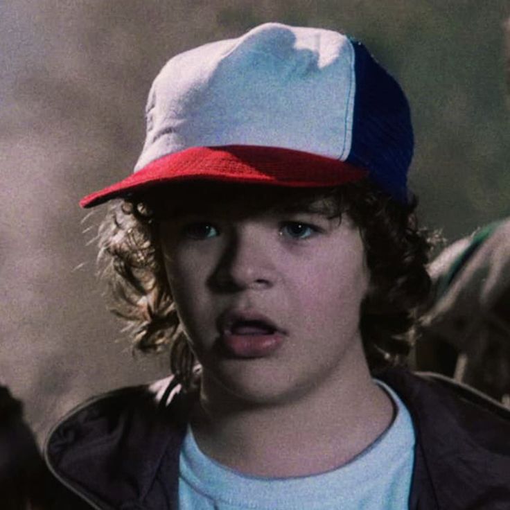 Dustin Revees