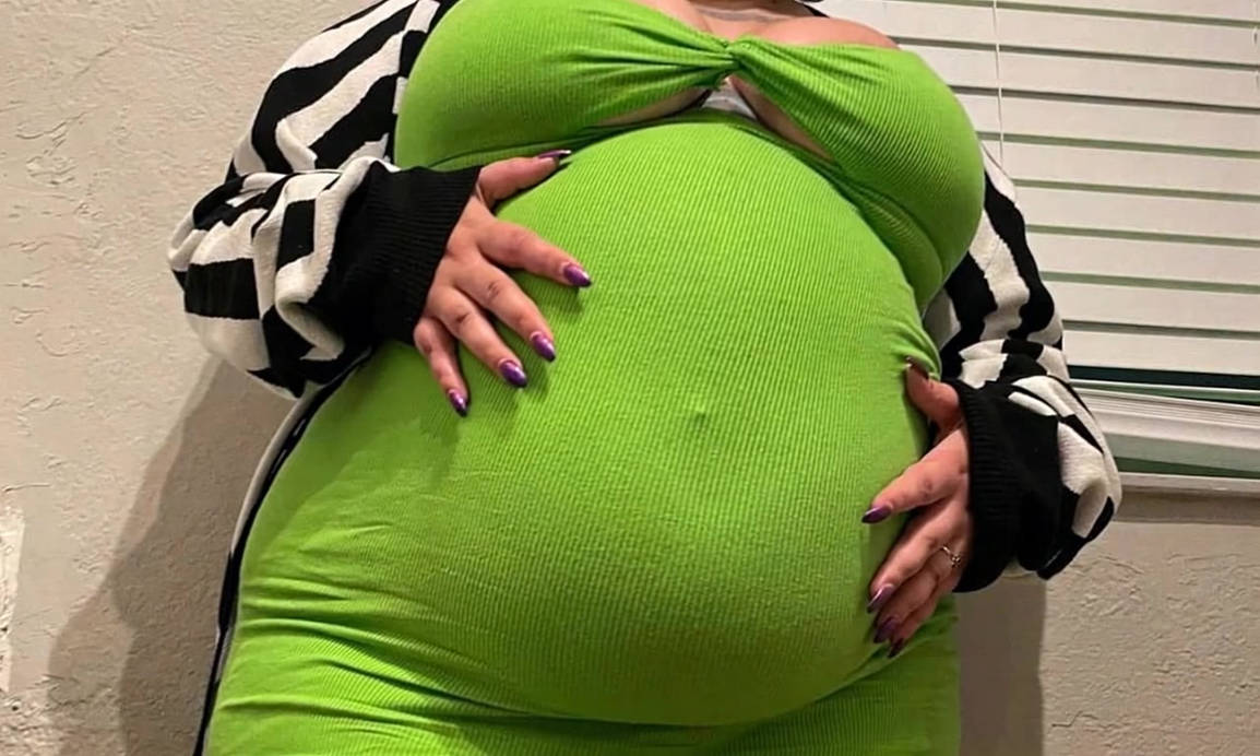 Vore belly shaking by troat301186