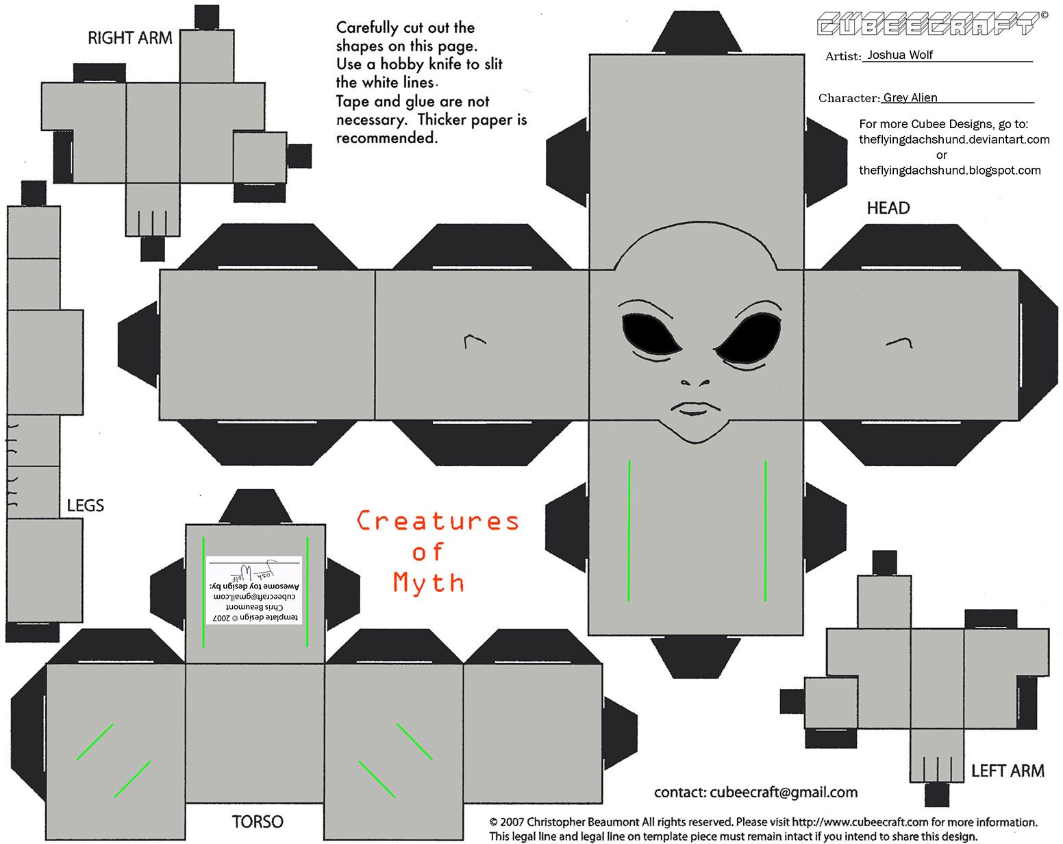 COM1: Grey Alien Cubee