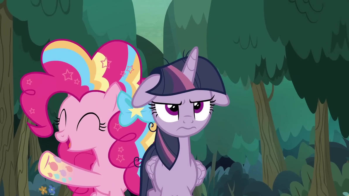 Pinkie and Twilight start a fight by Hyenari6296 on DeviantArt