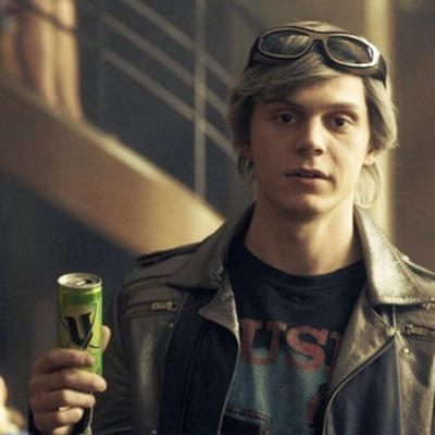 Ртуть эван. Питер максимофф эван питерс. Ртуть люди икс на аву. Ртуть эван. Эван питерс ртуть люди икс.