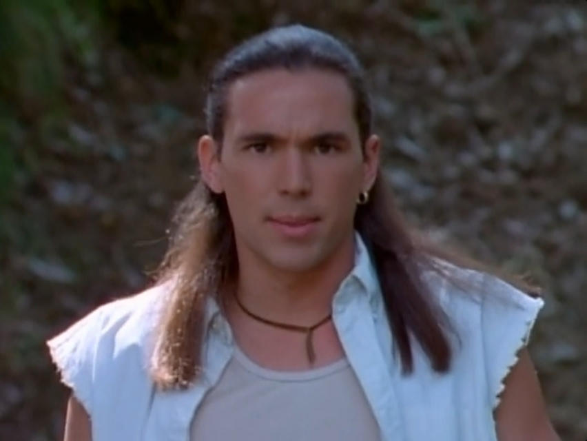 Tommy Oliver x Reader looking back by Tobewiththestars on DeviantArt