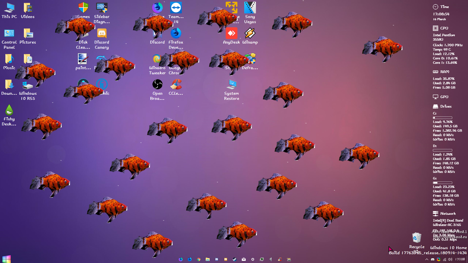 Fishy Desktop by Unicornboy776 on DeviantArt