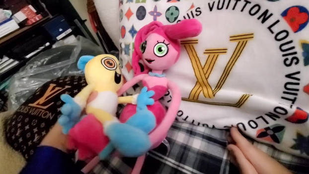 NEW MOMMY LONG LEGS PLUSH REVIEW!!!