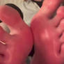 Unsocked feets in your face :3