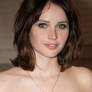 Felicity Jones Hypnotized or Hypnotizing?