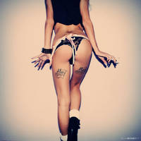 Stay Strong by zlty-dodo