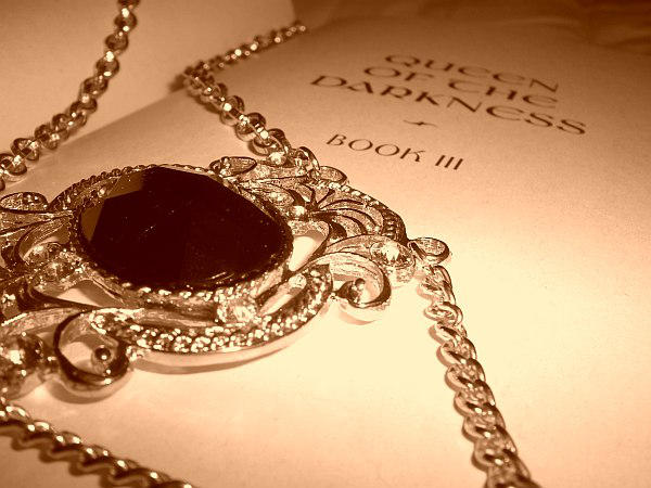 Ebony Jeweled by kaeleers-heart