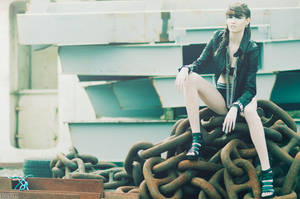 Chain Pile by Vinyl-Disco