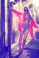 Skylar IV by Vinyl-Disco