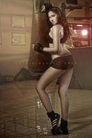 boxing girl by hokusfokusart