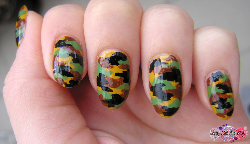 1. Easy Camouflage Nail Art Tutorial - wide 2