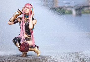 Megurine Luka - Vocaloid by kirawinter