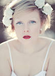 Snow fell upon her eyes. by ellylucas