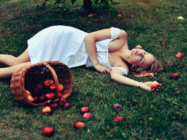 forbidden fruit tastes the sweetest 3 by justina-m