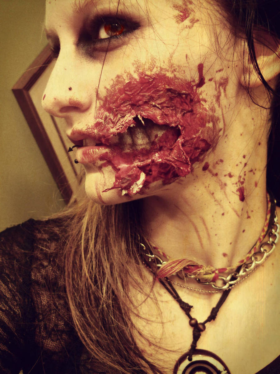 Zombie Make-up by RedEyedDemon