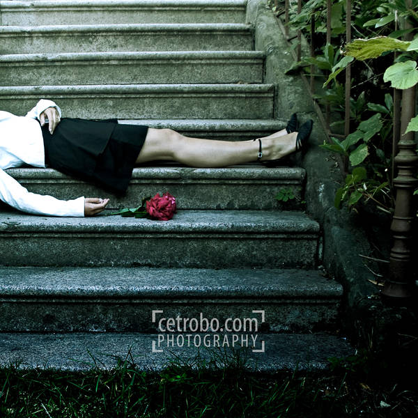 TROP TARD by cetrobo
