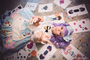 In Wonderland by TaisiaFlyagina