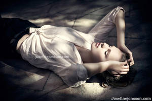 _sunlit. by josefinejonssonphoto