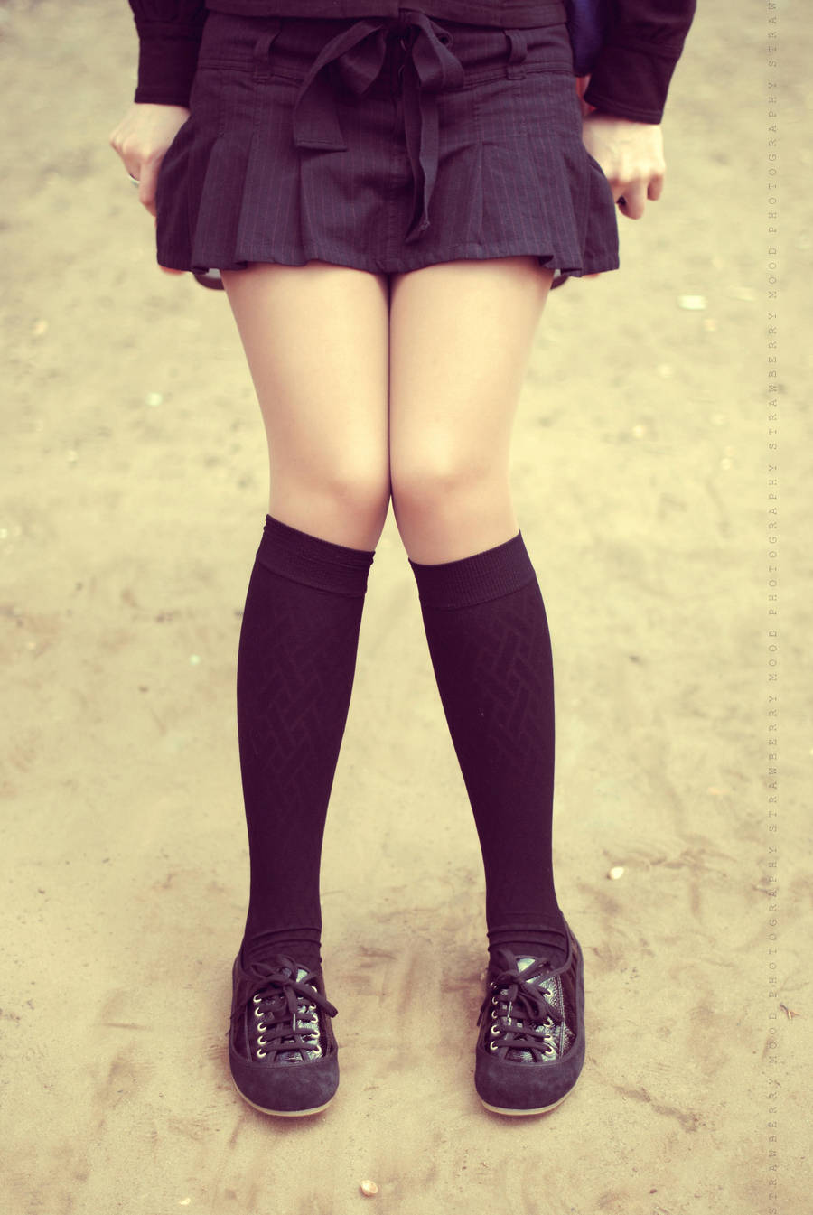 Waiting for you by Strawberry-Mood