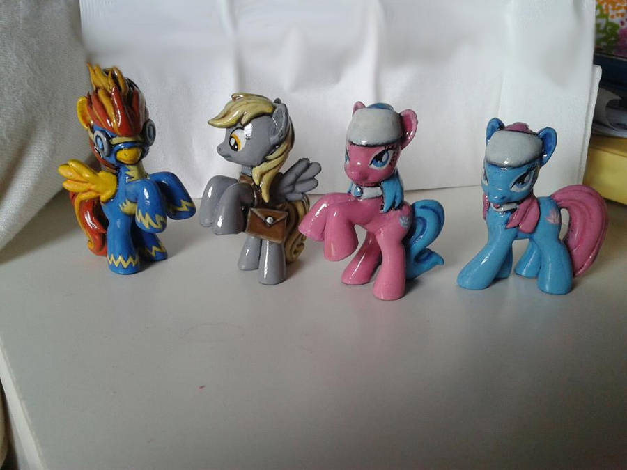 Commission 1 : blindbags by orgxiiifreak