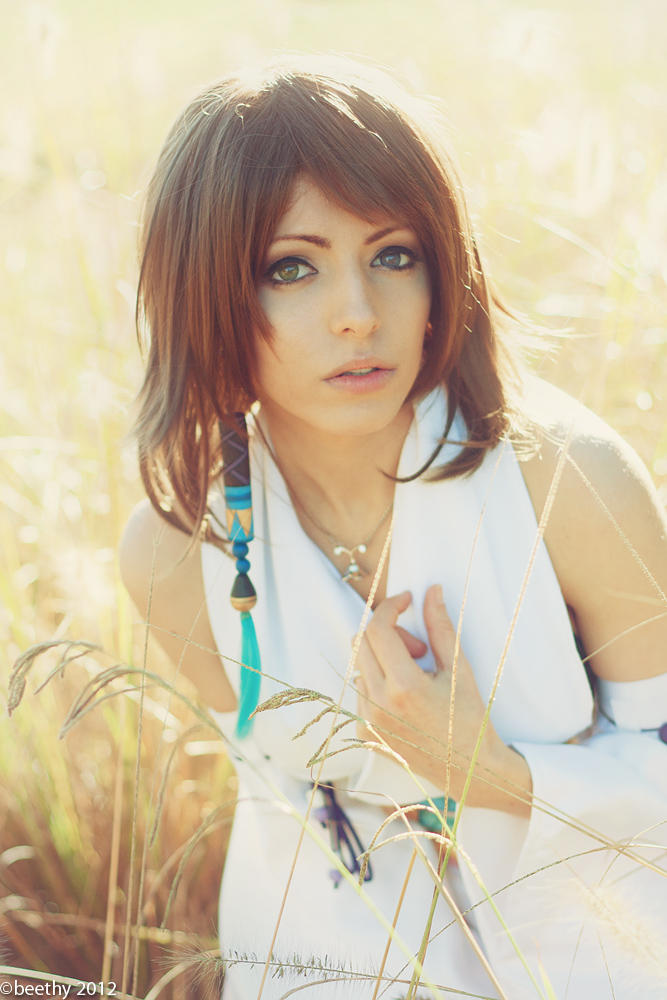 Final Fantasy X - Yuna - 02 - by beethy