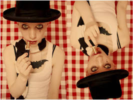 Lipstick Cabaret by angelinthedark1
