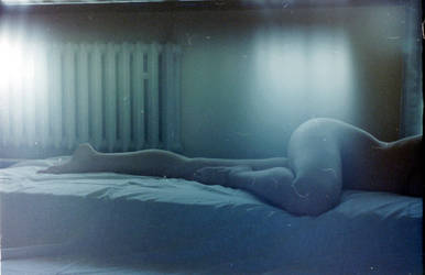 analogue_nude3 by adriancelmer