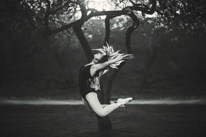 Growing bw by TommyTones