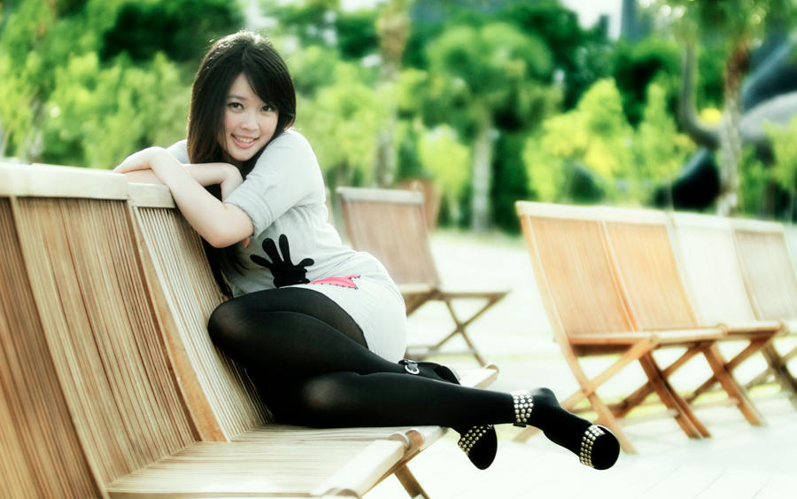 My Beautiful New Friend VII by RacoonFactory