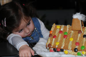 longs for gingerbread house by PfaJosefsen